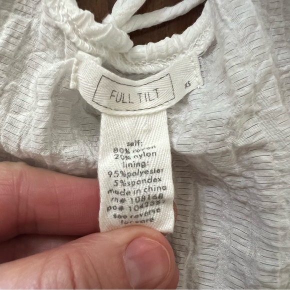 Tilly’s Full Tilt White Crinkle Cinch Puff Sleeve Open Back Top size XS - Picture 8 of 10